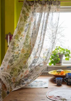 Gardin "Wild rose" i lin/bomull-Gudrun Sjödén