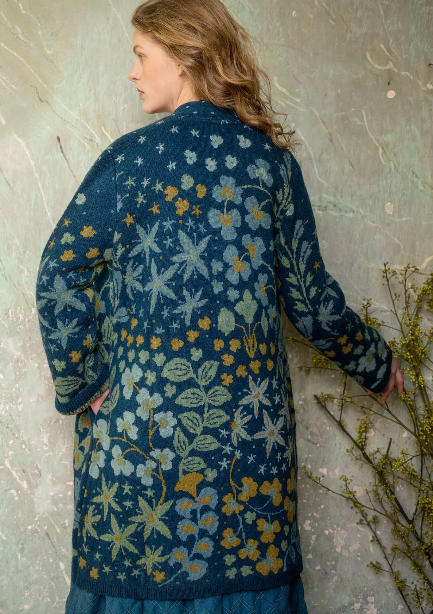 Kappkofta "Saga" i återvunnen ull-Gudrun Sjödén