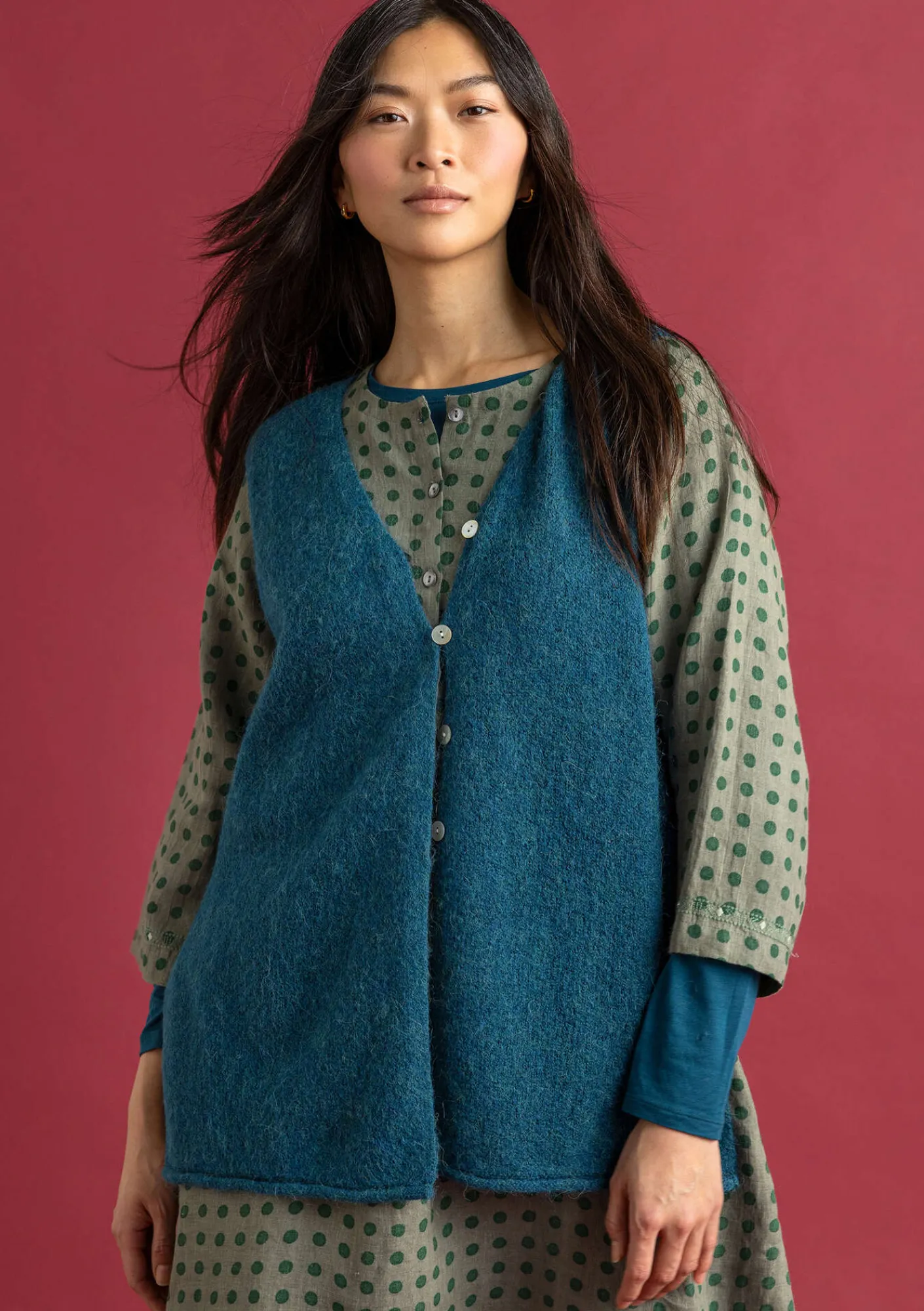 Stickad väst i alpackamix-Gudrun Sjödén Hot