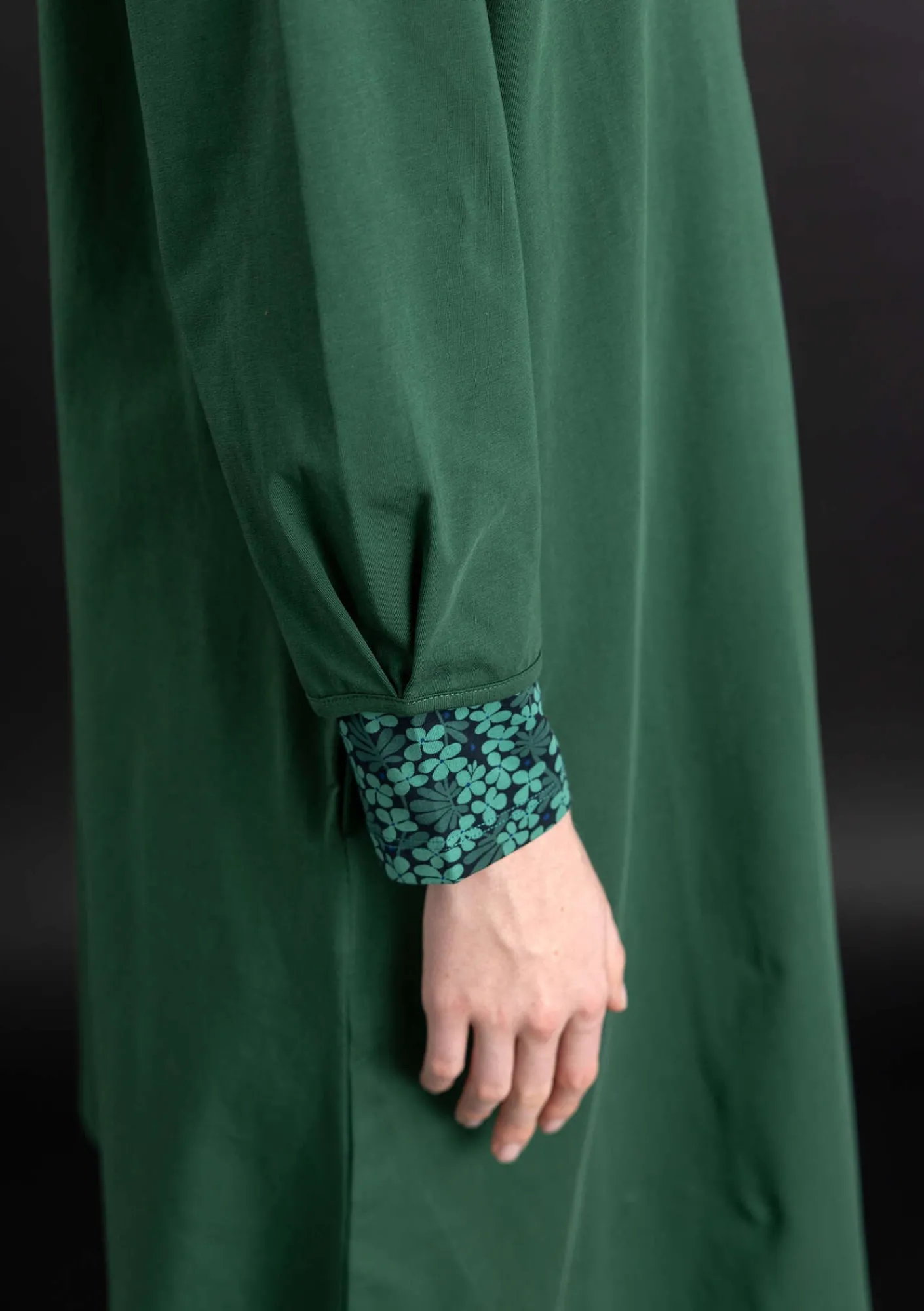 Trikåklänning "Ylva" i ekologisk bomull/elastan-Gudrun Sjödén Online