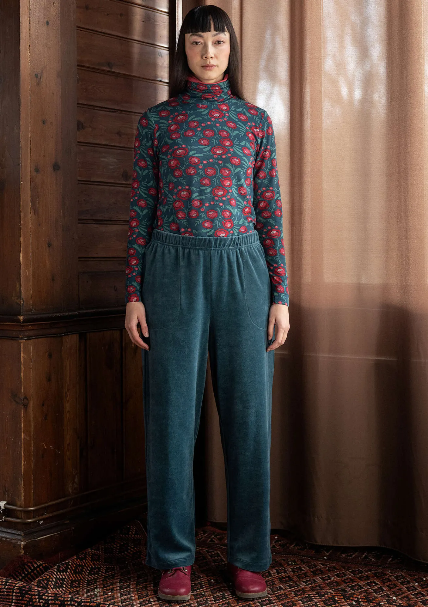 Velourbyxa "Nora" i ekologisk bomull/återvunnen polyester-Gudrun Sjödén New