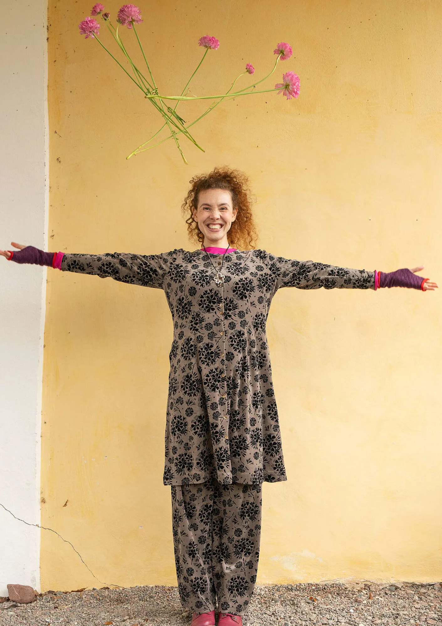 Velourklänning "Selma" i ekologisk bomull/återvunnen polyester-Gudrun Sjödén New