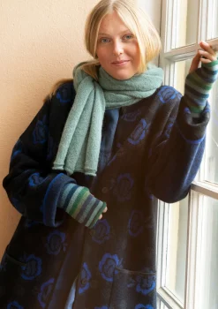 Vändbar stickad kappa