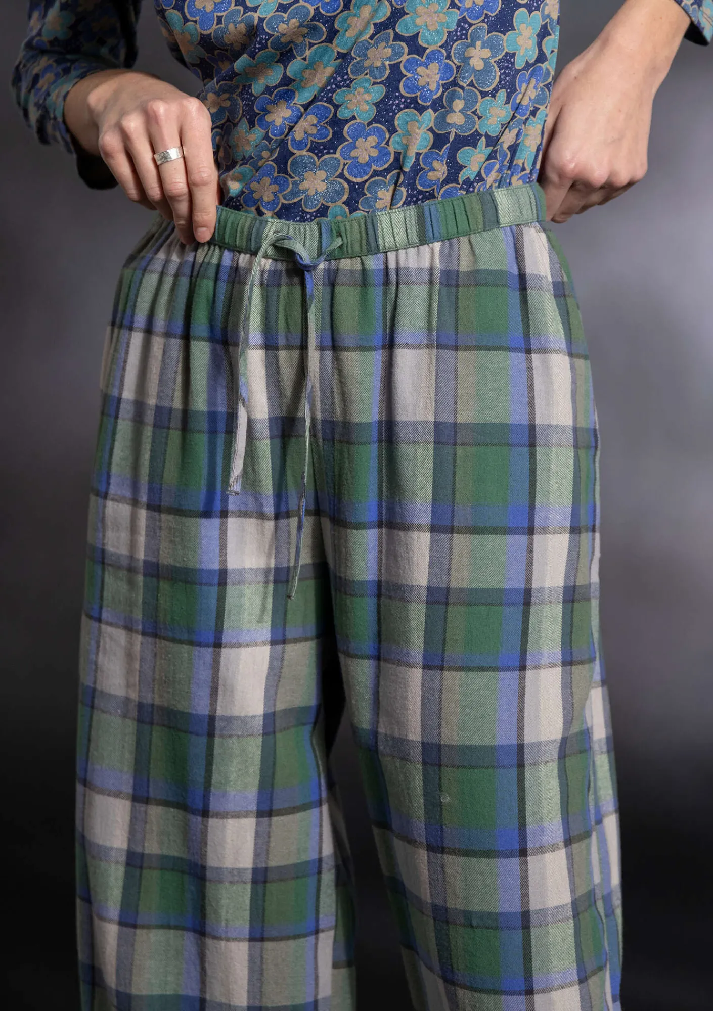 Vävd pyjamasbyxa "Skagen" i ekologisk bomull-Gudrun Sjödén Sale